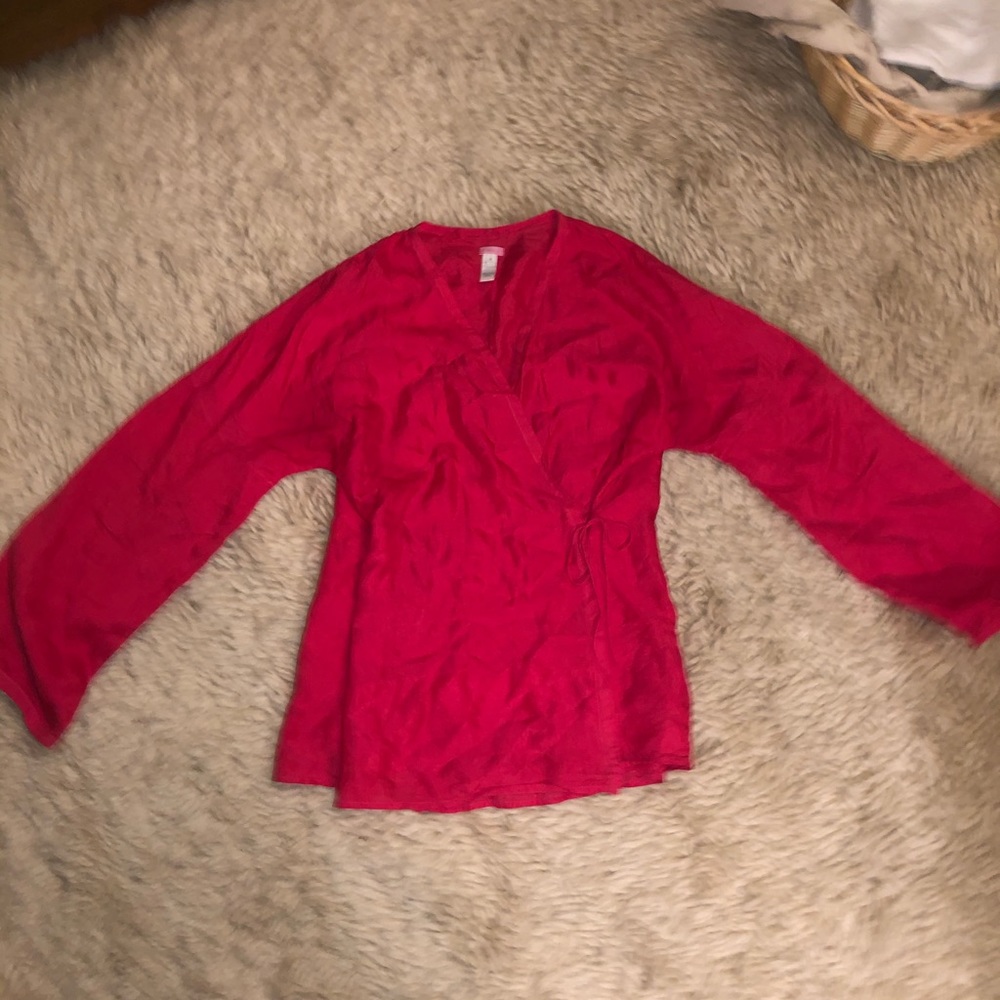 Vibrant hot pink dosa 100% silk blouse!